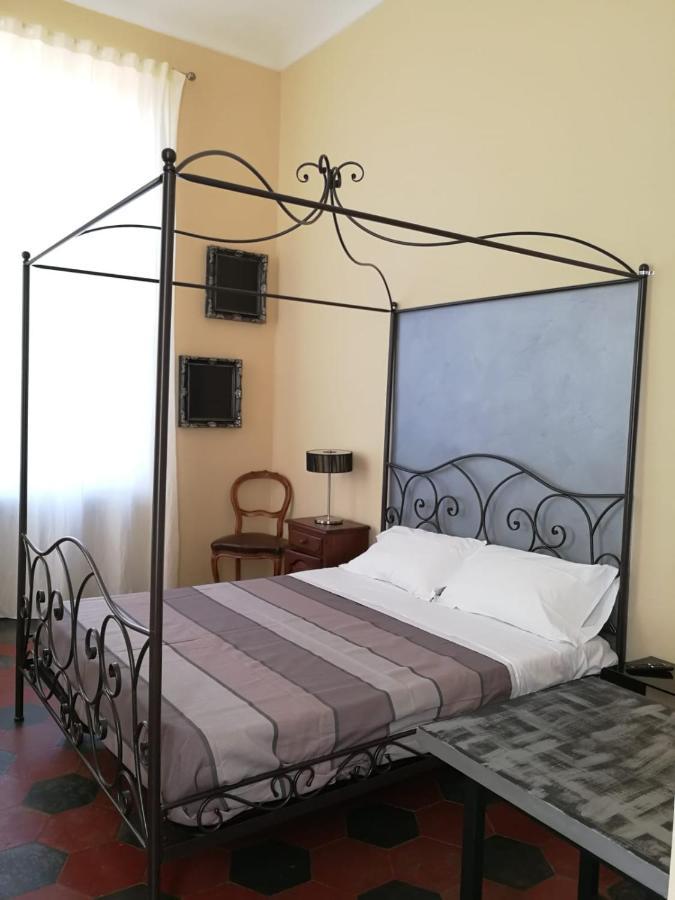 Dimora Castello Dei Conti Bed and Breakfast Trinità Buitenkant foto