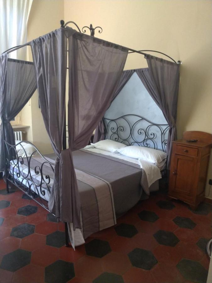 Dimora Castello Dei Conti Bed and Breakfast Trinità Buitenkant foto